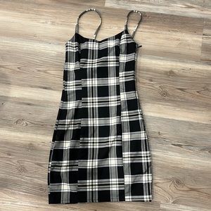 BRAND NEW WITH TAGS Divided H & M US size XXS